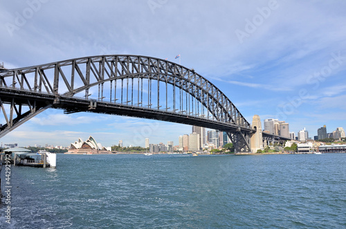 Obraz na płótnie canvas trzyczęściowy "tryptyk" Widok na port w Sydney