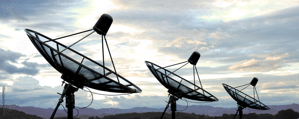 satellite dish antennas on sky - obrazy, fototapety, plakaty 