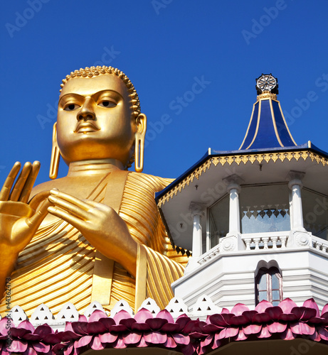 Naklejka - mata magnetyczna na lodówkę Buddhas statue on Sri Lanka