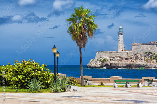 Board z aluminiowym obramowaniem Zamek el morro w Hawanie i pobliski park