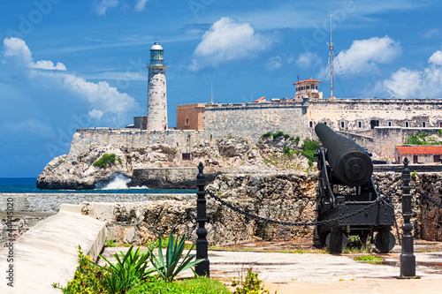 Board z aluminiowym obramowaniem Zamek el morro w Hawanie ze starą armatą