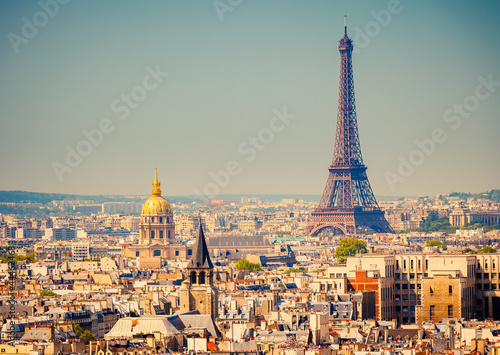 Fototapeta na wymiar Eiffel Tower