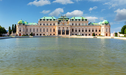 Fototapete - Belvedere Palace in Vienna - Austria