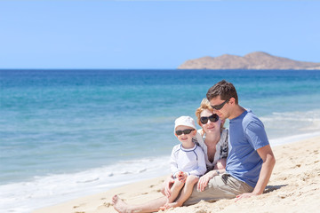 Canvas Print - family at the beach