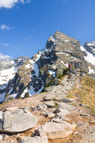 Board z aluminiowym obramowaniem Krajobraz doliny gazienicowej, wysokie tatry
