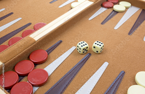 Fotografía Dice and pieces of backgammon game