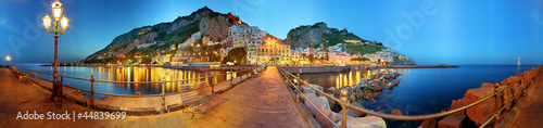 Plakat na papierze fotorealistycznym Amalfi 360 stopni, nocny