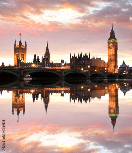 Plakat na papierze fotorealistycznym Big ben wieczorem, londyn, wielka brytania