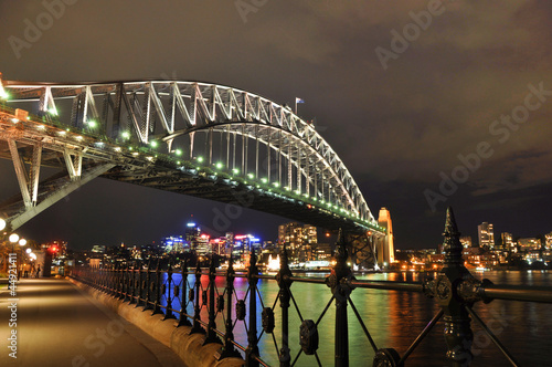 Obraz na płótnie canvas czteroczęściowy "tetraptyk" Sydney Harbour Bridge i centralnej dzielnicy biznesowej