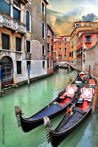 Tapeta ścienna na wymiar beautiful Venice urban landscape