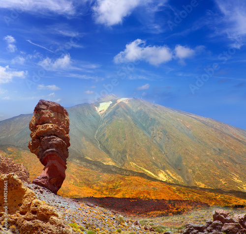 Naklejka dekoracyjna Teide National Park Roques de Garcia in Tenerife