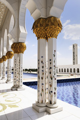 Wall Mural - White Mosque in Abu Dhabi