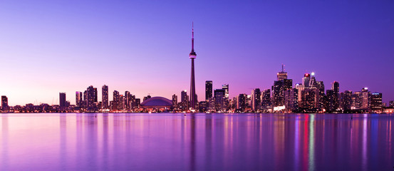 Wall Mural - Scene of Toronto skyline from Central Island