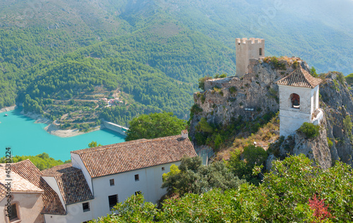 Fotografia  Bell tower, castle, Guadalest village, Alicante, Spain