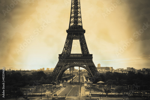 Plakat na papierze fotorealistycznym Wieża eiffla w sepii vintage / retro style