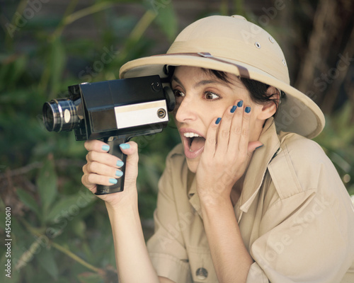 Naklejka na szybę junge Frau auf Safari