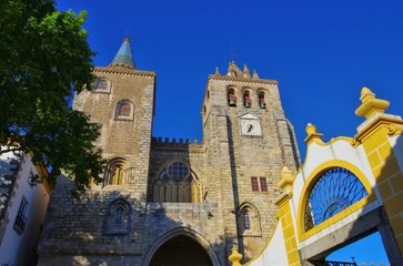 Wall Mural - Evora Kathedrale - Evora cathedral 01