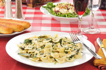 Poster - Chicken Florentine and Farfalle