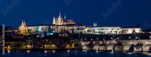 Obraz na płótnie canvas dwuczęściowy "dyptyk" Praga nocą