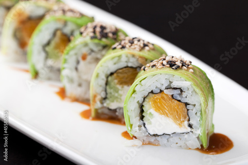 Tapeta ścienna Bułeczki sushi
