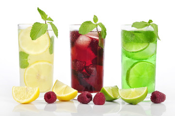 Wall Mural - refreshing drinks