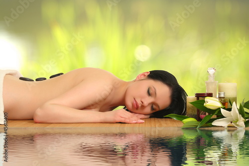 Naklejka na drzwi beautiful woman relaxing in spa