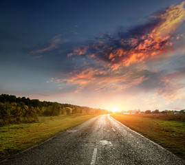 Canvas Print - paved country road