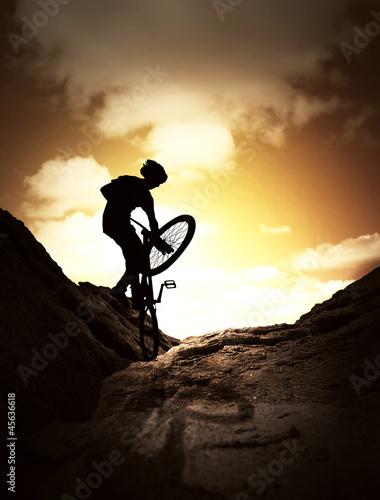 Fototapeta na wymiar Extreme bike sport