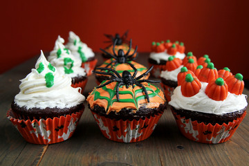 Wall Mural - Halloween cupcake