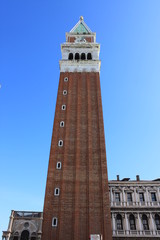 Wall Mural - Le Campanile à Venise - Italie