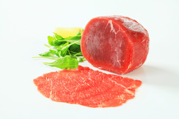 Sticker - Raw beef tenderloin