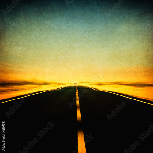Fotoboard na płycie Grunge obraz autostrady i niebieskiego nieba w motion blur