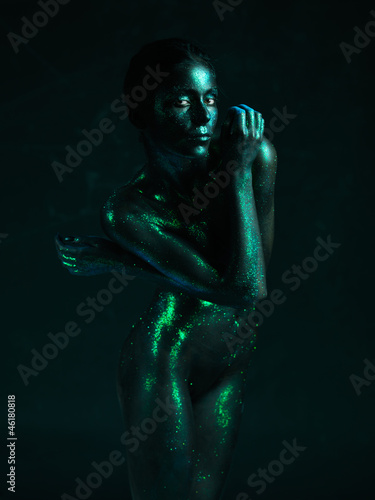 Obraz w ramie artistic nude of woman shiny blue skin