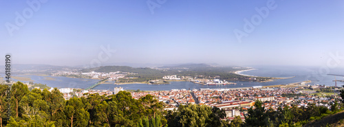 Board z aluminiowym obramowaniem Panorama nad viana do castelo