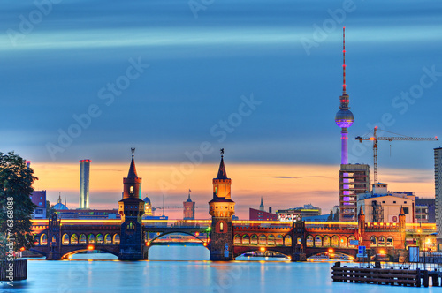 Obraz na płótnie canvas czteroczęściowy "tetraptyk" Oberbaumbrücke berlin