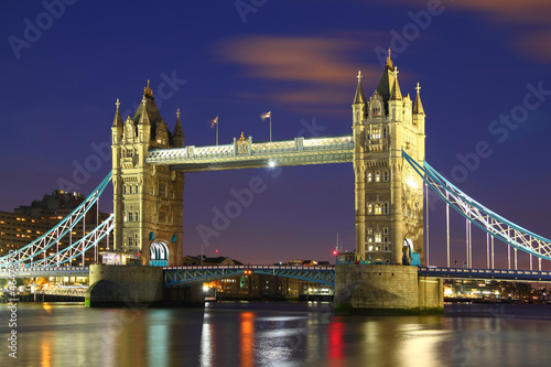 Plakat na papierze fotorealistycznym Tower Bridge of London
