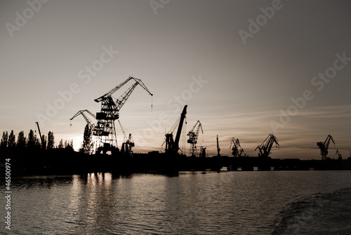 Board z aluminiowym obramowaniem Stocznia gdańska 3