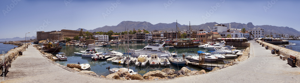old Port in Kyrenia - obrazy, fototapety, plakaty 