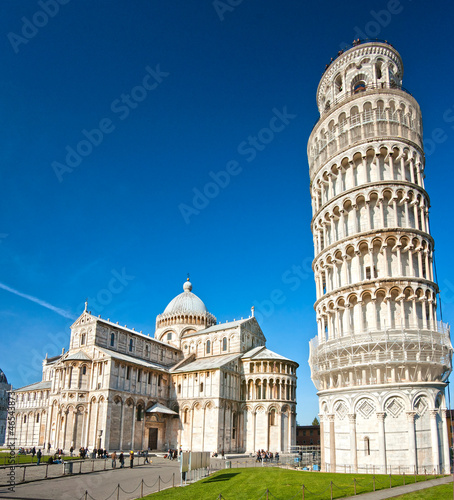 Fototapeta na wymiar Pisa, Piazza dei miracoli.