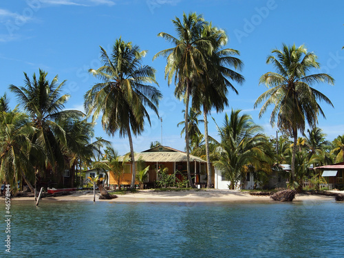 Board z aluminiowym obramowaniem Tropikalny dom