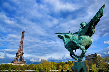 Wall Mural - Eiffel Tower, Paris, Fance. Jeanne d'Arc statue