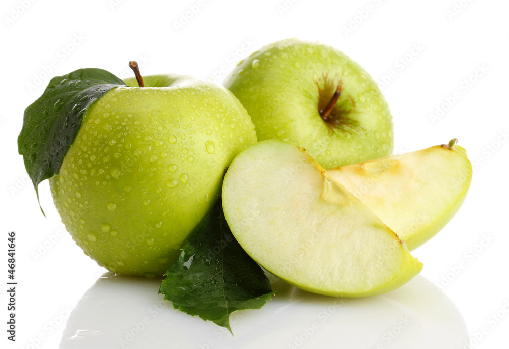 Ripe green apples with leaf and slice, isolated on white