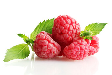 Wall Mural - ripe raspberries with mint  isolated on white