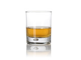 Fototapeta Łazienka - a glass of whisky