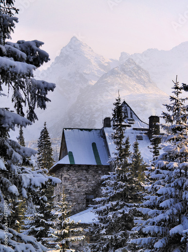 Board z aluminiowym obramowaniem Schronisko górskie, Tatry, Polska