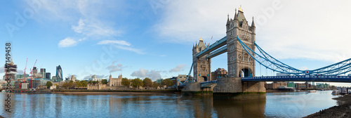 Naklejka na szafę London Tower panorama