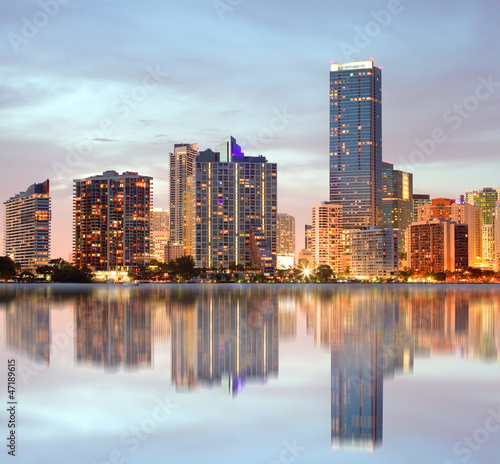 Plakat na papierze fotorealistycznym Miami panorama budynków florida