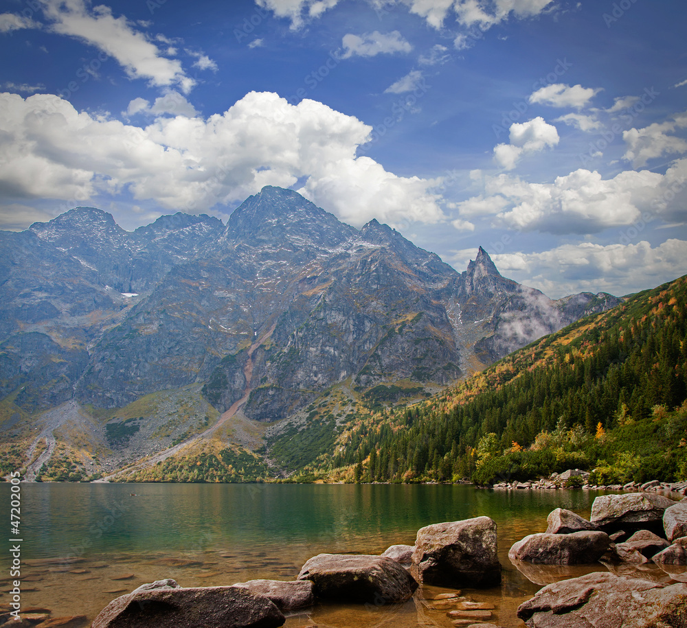 morskie-oko-najwieksze-jezioro-w-tatrach