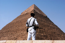 Egyptian Security At The Great Pyramids In Giza