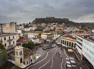 Fototapete - Monastiraki square and Acropolis in Athens,Greece